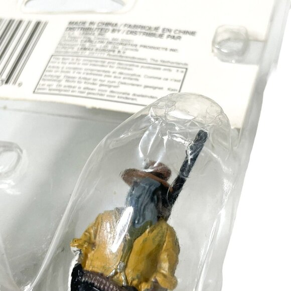 2008 Lemax Spooky Town Ready For Action Halloween Resin Figure #82533 Figurines - Picture 7 of 7